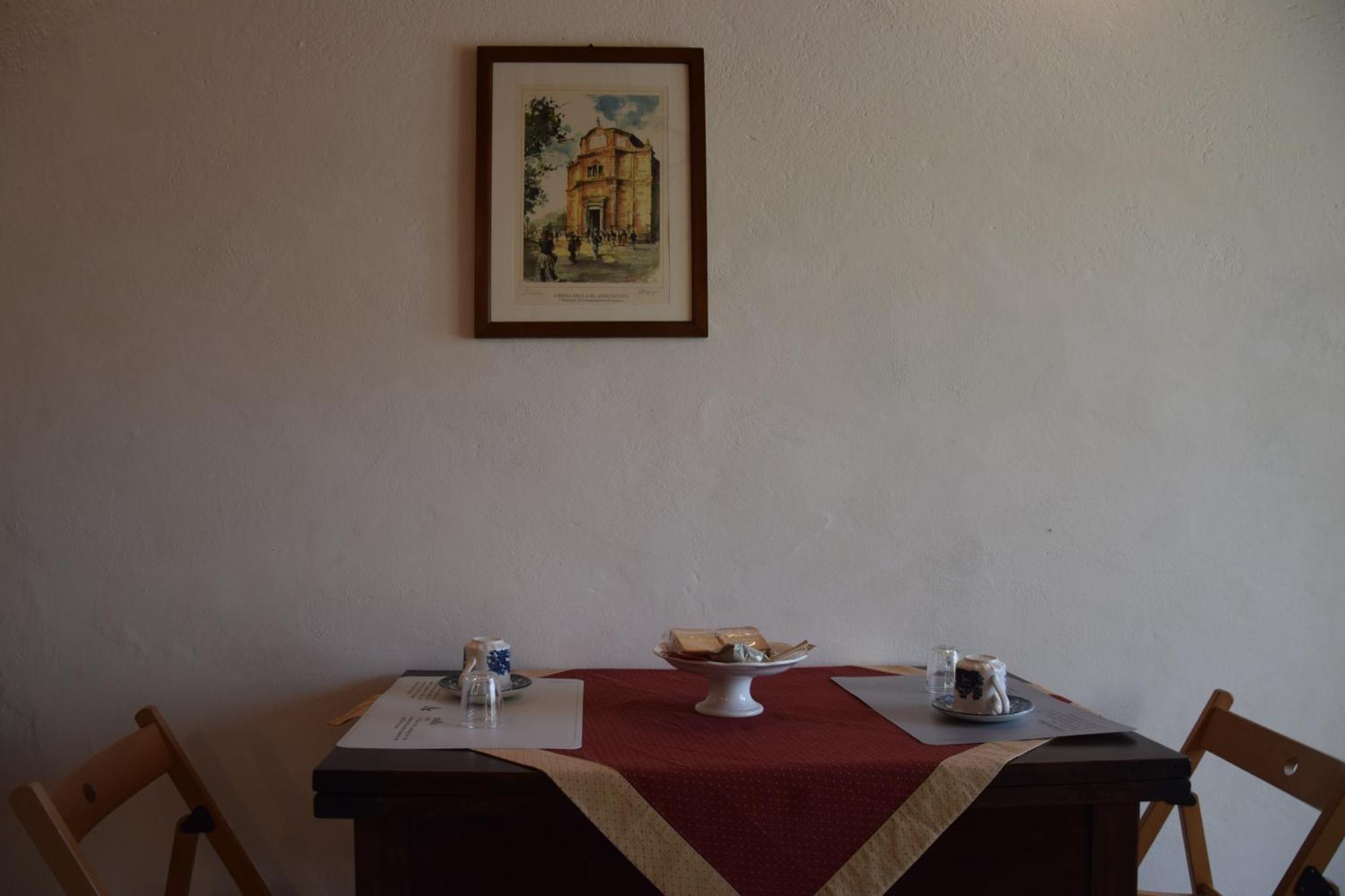 An Tij Sle - Nel Cuore Del Borgo Guarene Exteriör bild
