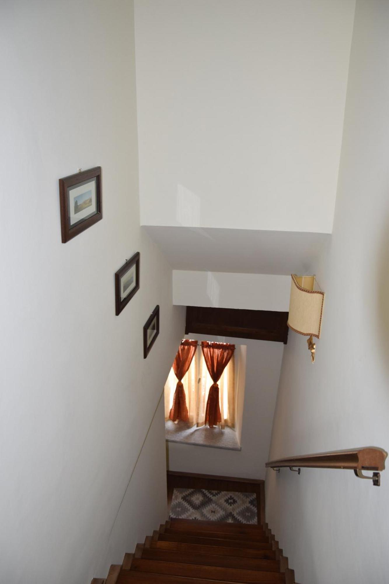 An Tij Sle - Nel Cuore Del Borgo Guarene Exteriör bild