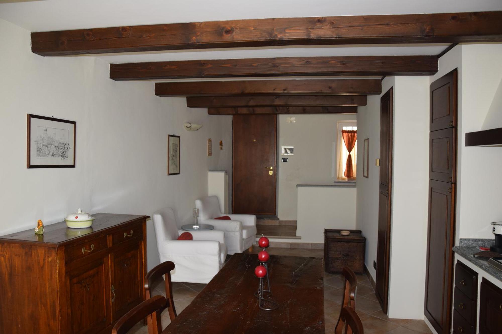An Tij Sle - Nel Cuore Del Borgo Guarene Exteriör bild